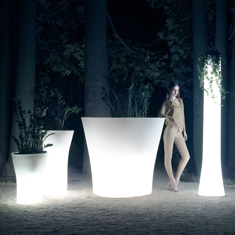 BONES/light-up-design-planters-bones-palomba serafini-vondom.jpg